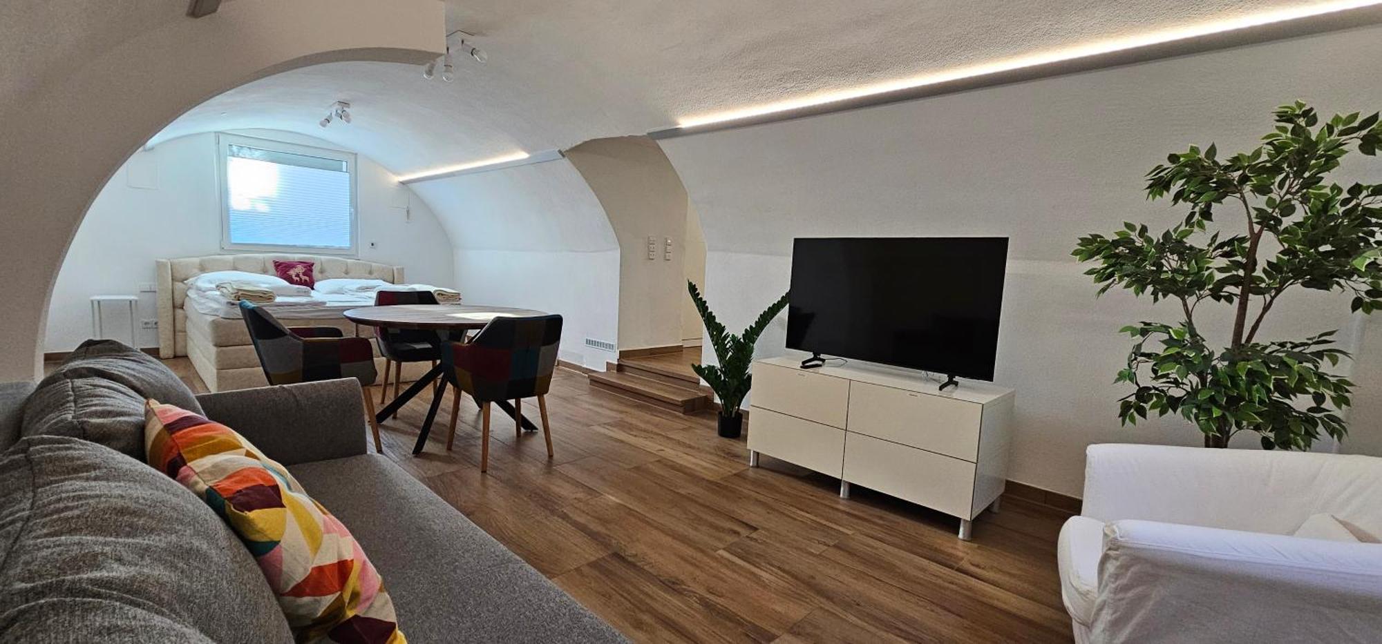 The Modern Cave Lodge Stuttgart Exterior foto